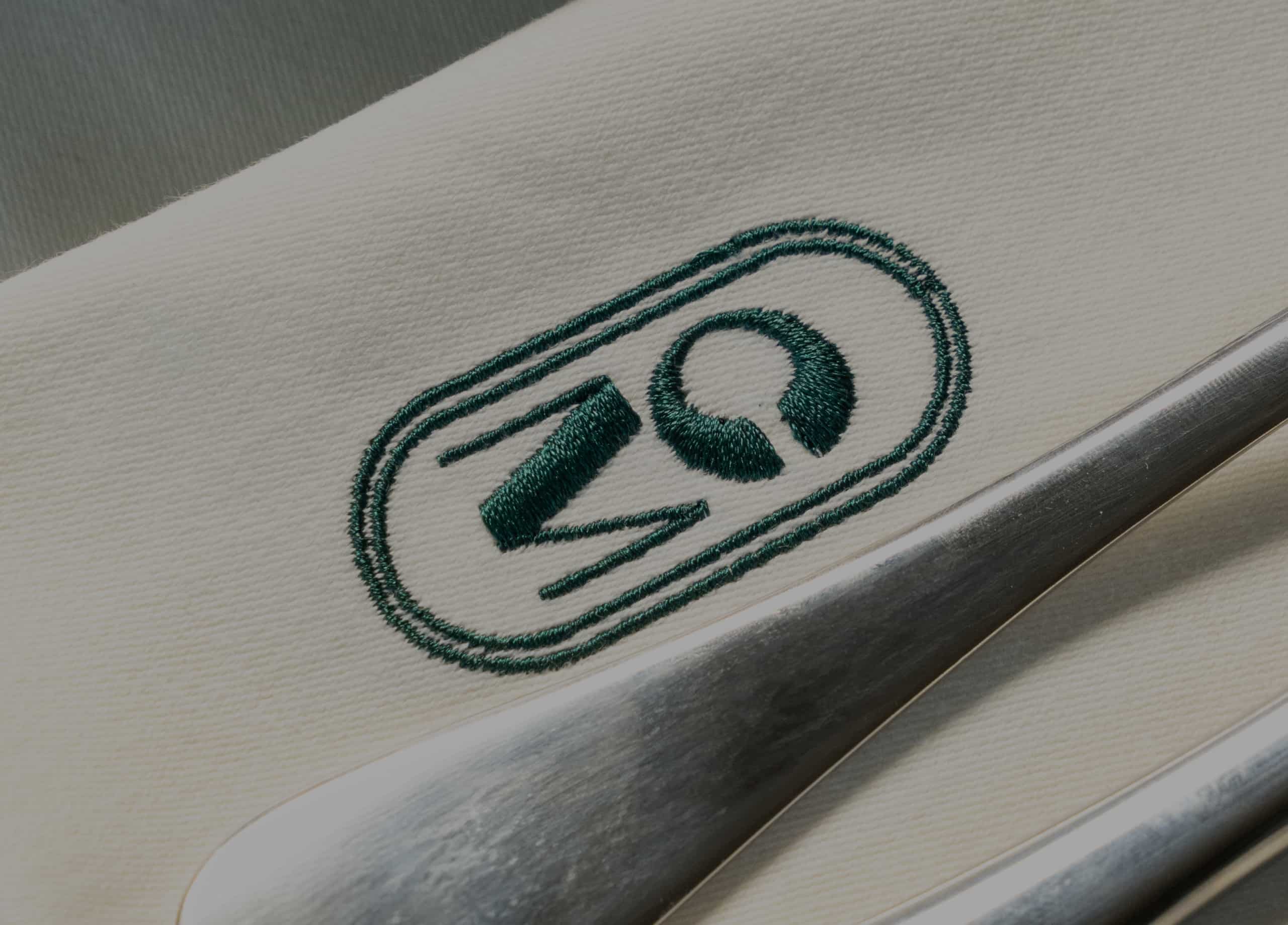 Logo mantel bistro madrileño - Chez Madrid
